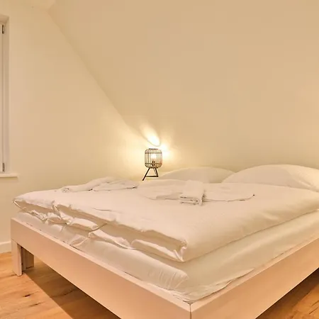 Holiday home Traumgarten Haus Hoffnung Prerow